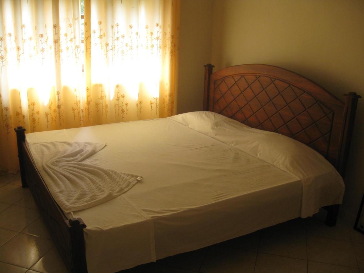 Mount House Hotel Apartment ديكويلاّ تين المظهر الخارجي الصورة
