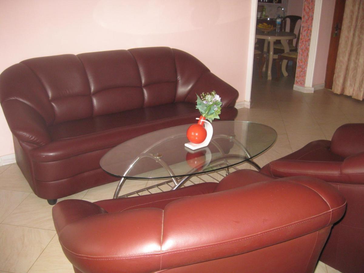 Mount House Hotel Apartment ديكويلاّ تين المظهر الخارجي الصورة