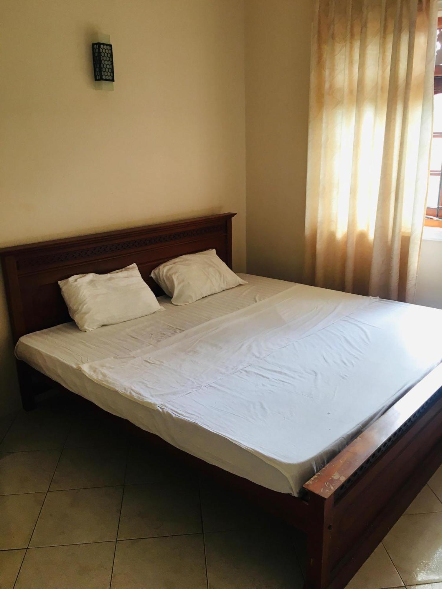 Mount House Hotel Apartment ديكويلاّ تين المظهر الخارجي الصورة